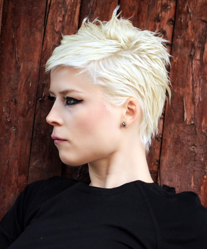 White Blonde Pixie With Choppy Layers — Classy Edgy Pixie