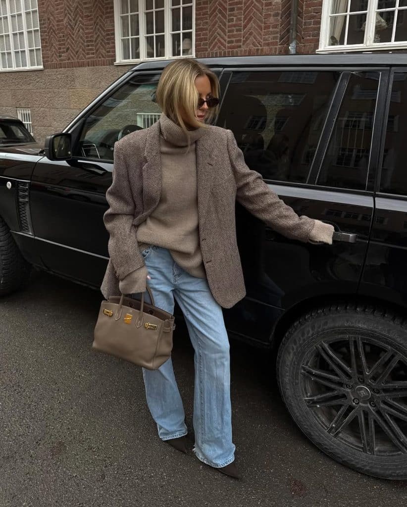 Tweed Blazer With Wide Leg Jeans Tweed Blazer With Wide Leg Jeans — Classy Errands Outfits