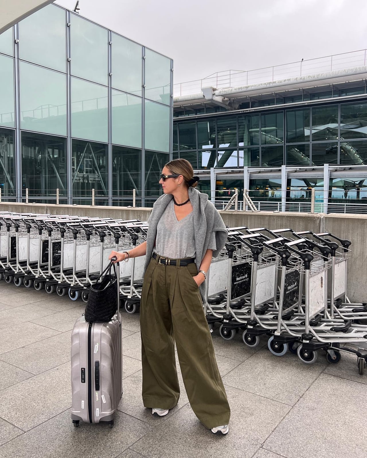 Grey Knit Cardigan With Olive Trousers Grey Knit Cardigan With Olive Trousers — Classy Errands Outfits