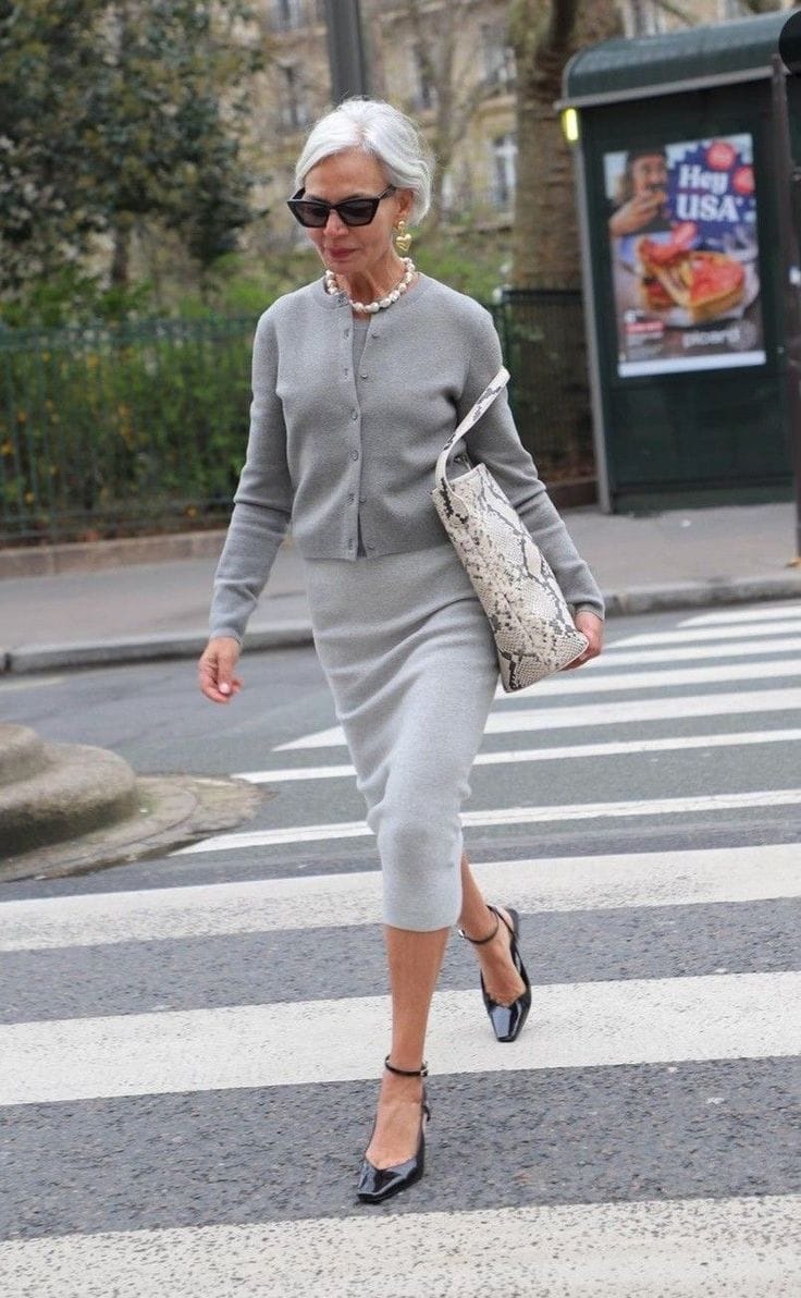 Matching Grey Knit Set With Pencil Skirt Matching Grey Knit Set With Pencil Skirt — Classy Errands Outfits