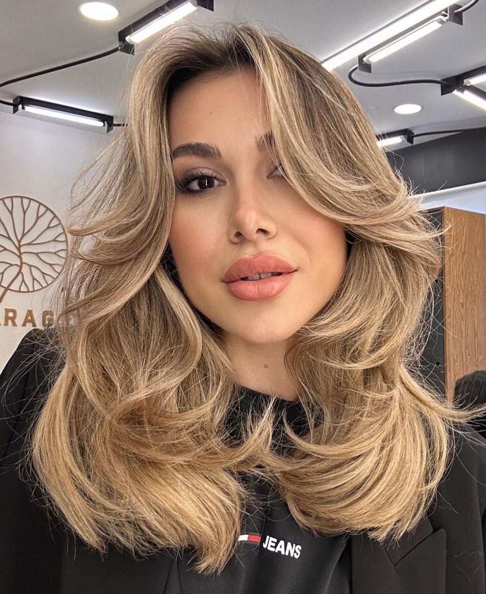 30 Best Medium Layered Haircuts with Bangs to Style in 2026