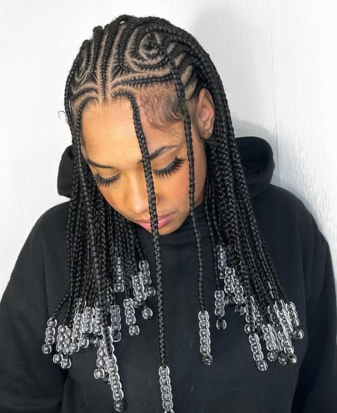 Neat Mid-Back Feed-In Braids With Subtle Highlights Neat Mid-Back Feed-In Braids With Subtle Highlights — Classy Feed in Braids Hairstyles