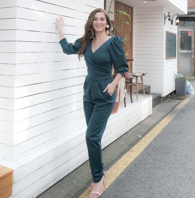 Teal Jumpsuit with Puff Sleeves for a Date — Classy First Date Outfits
