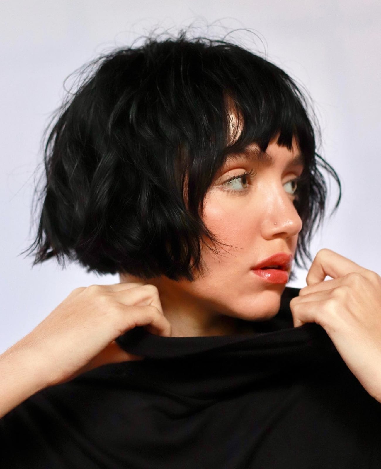 Black Bob With Blunt Bangs Air Dried, Close-Up Take Black Bob With Blunt Bangs Air Dried, Close-Up Take — Classy French Bob Haircut