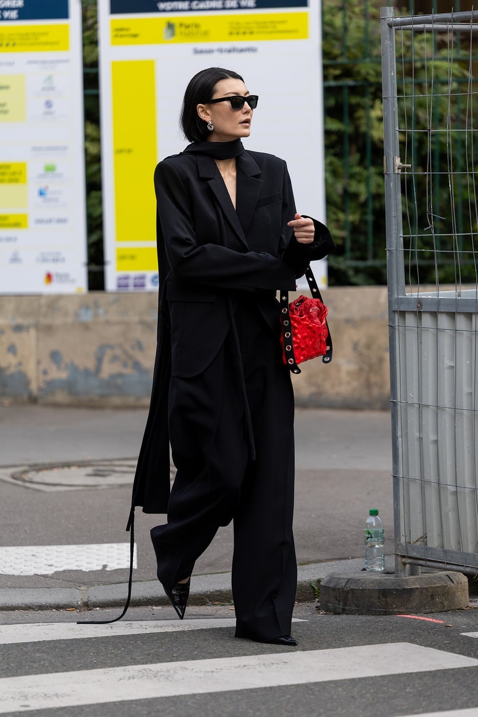 Oversized Black Blazer with Wide-Leg Trousers Oversized Black Blazer with Wide-Leg Trousers — Classy Funeral Outfits