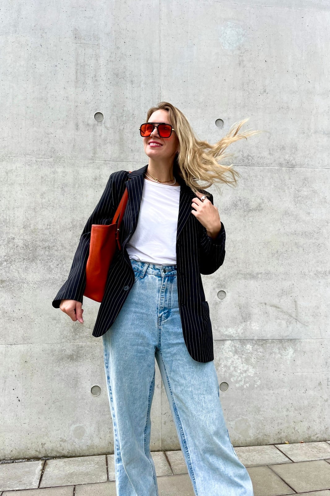 Black Pinstripe Blazer with White T-Shirt and Jeans Black Pinstripe Blazer with White T-Shirt and Jeans — Classy Girly Outfits