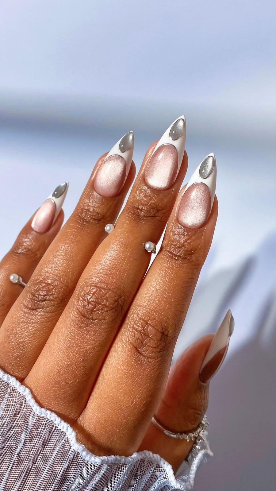 Magnetic Beige Gold Rim Medium Almond Nails — Classy Glass Nails