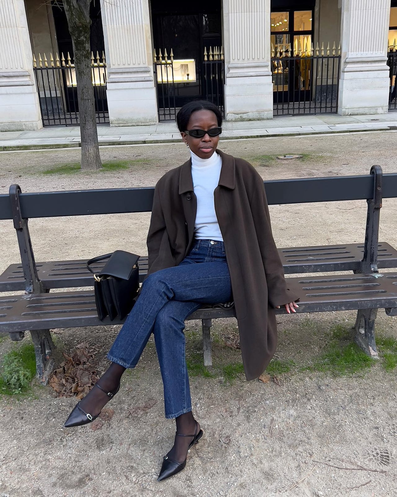 Straight Leg Jeans With Oversized Brown Coat Straight Leg Jeans With Oversized Brown Coat — Classy Going Out Outfits Jeans
