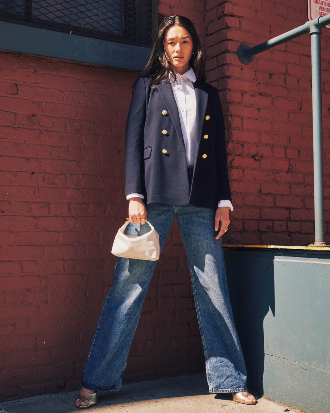 Classic Wide Leg Jeans With Double Breasted Blazer Classic Wide Leg Jeans With Double Breasted Blazer — Classy Going Out Outfits Jeans