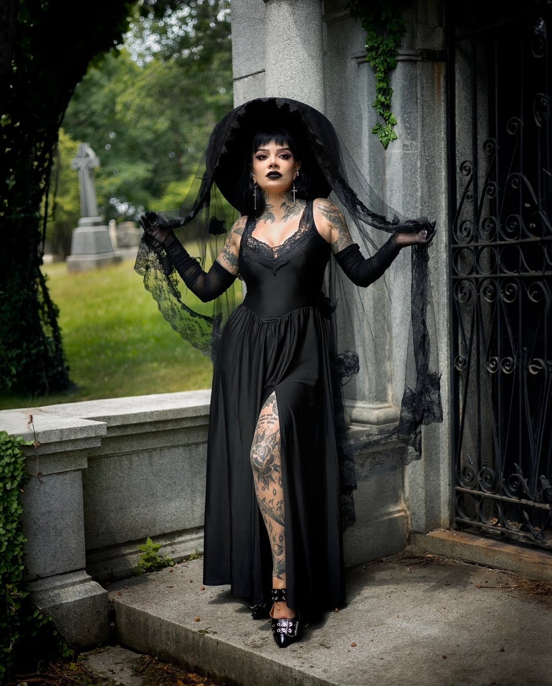 Black Lace-Trimmed Gown with High Slit and Veil — Classy Gothic Style