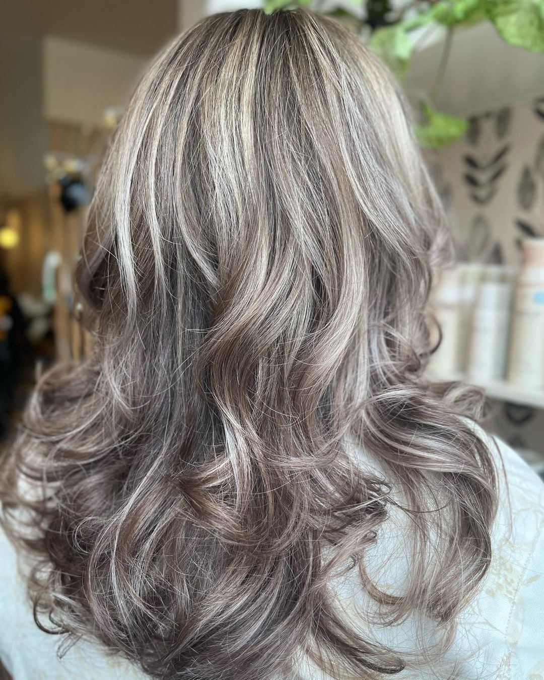 Chin Length Lob With Natural Gray Blend Chin Length Lob With Natural Gray Blend — Classy Gray Blending Hair