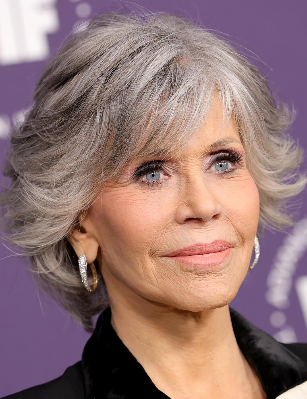 Collarbone Layers With Side-Swept Fringe, Wavy Collarbone Layers With Side-Swept Fringe, Wavy — Classy Gray Blending Hair