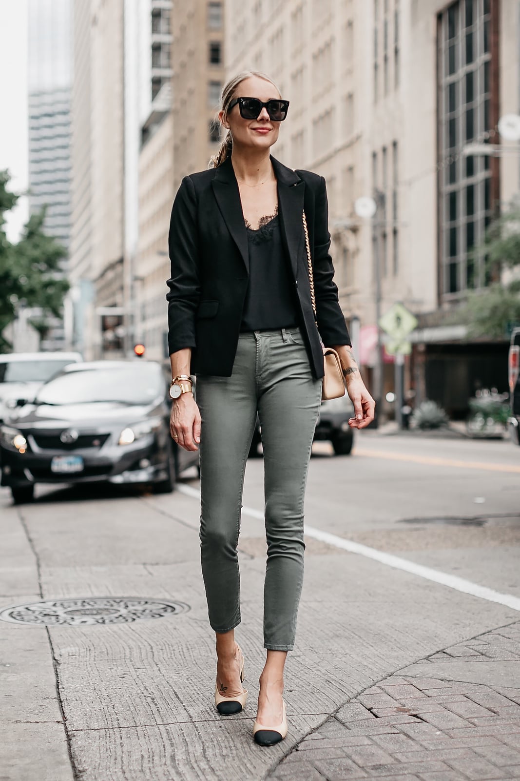 Black Blazer and Lace Camisole with Grey Skinny Jeans — Classy Gray Jeans Outfits