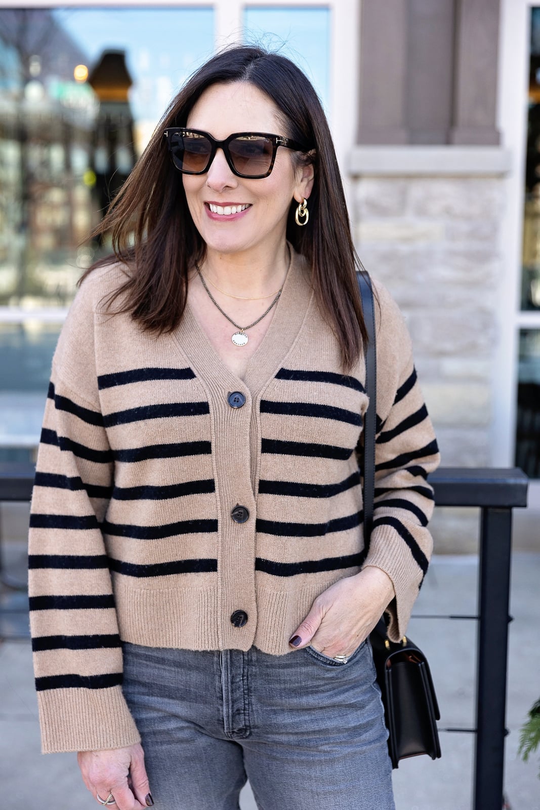 Striped Cardigan and Black Handbag with Grey Straight, Close-Up Take — Classy Gray Jeans Outfits