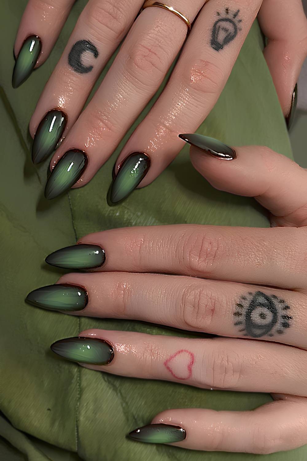 Opaque Deep Green Cat Eye Short Almond Nails — Classy Green Cat Eye Nails