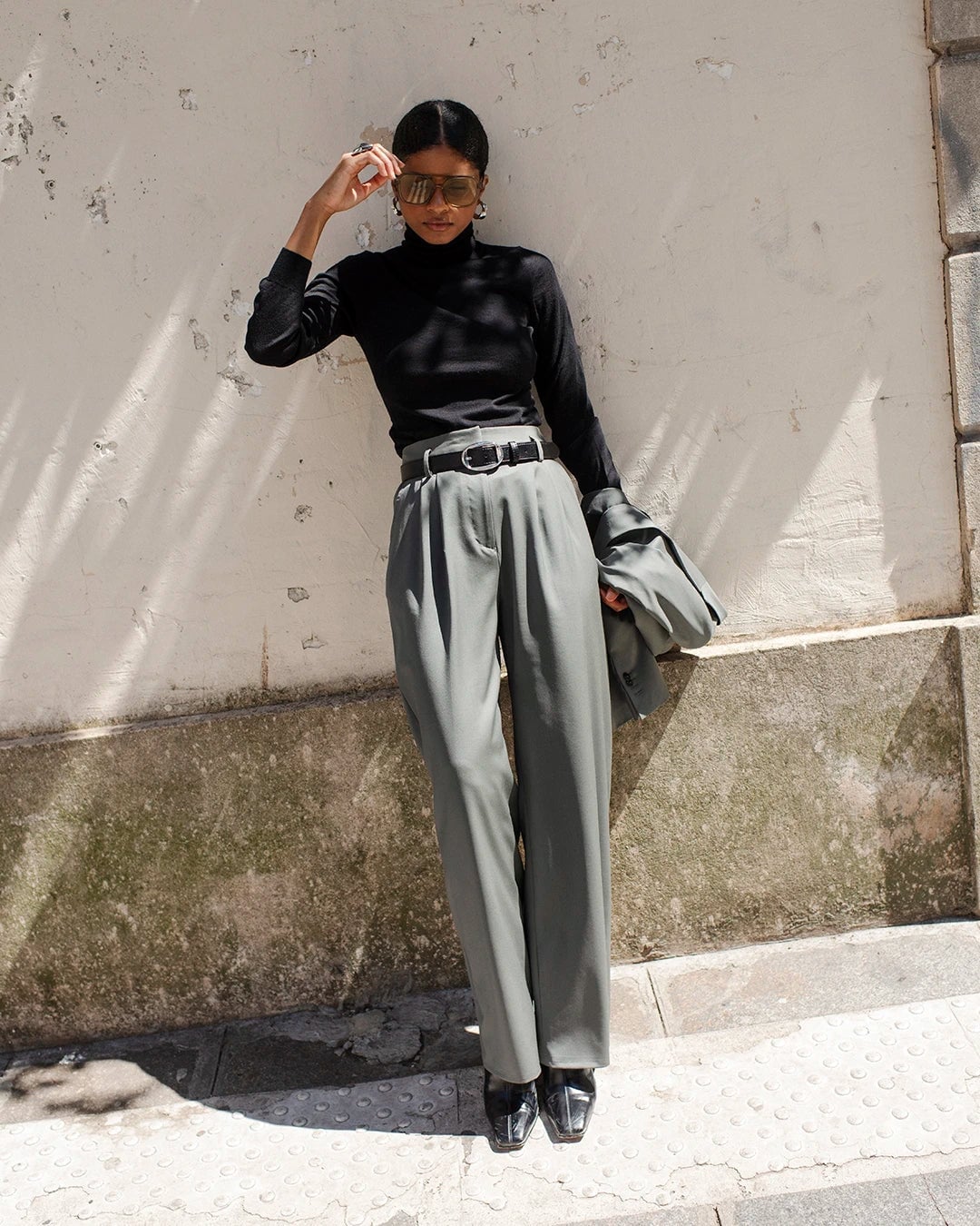 How to wear wide leg pants