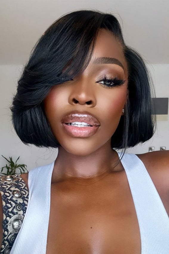 Chin Bob With Swept-Aside Bangs Chin Bob With Swept-Aside Bangs — Classy Hair Haircuts