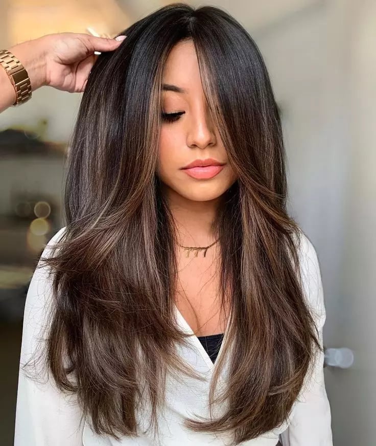 Mid-Back Dark Brown With Caramel Balayage and Blowout With Soft Waves Mid-Back Dark Brown With Caramel Balayage and Blowout With Soft Waves — Classy Haircuts for Long Hair