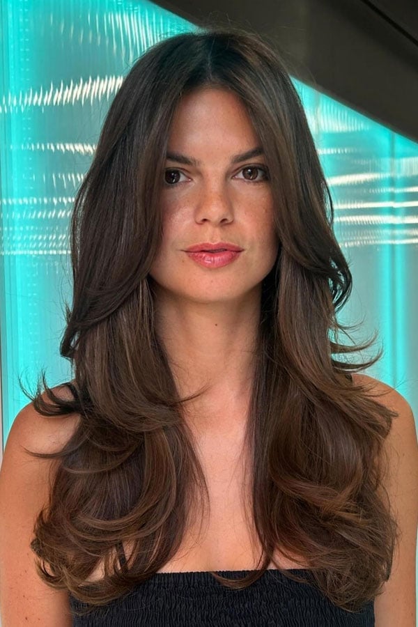 Mid-Back Dark Brown With Voluminous Blowout, Low-Key Version Mid-Back Dark Brown With Voluminous Blowout, Low-Key Version — Classy Haircuts for Long Hair