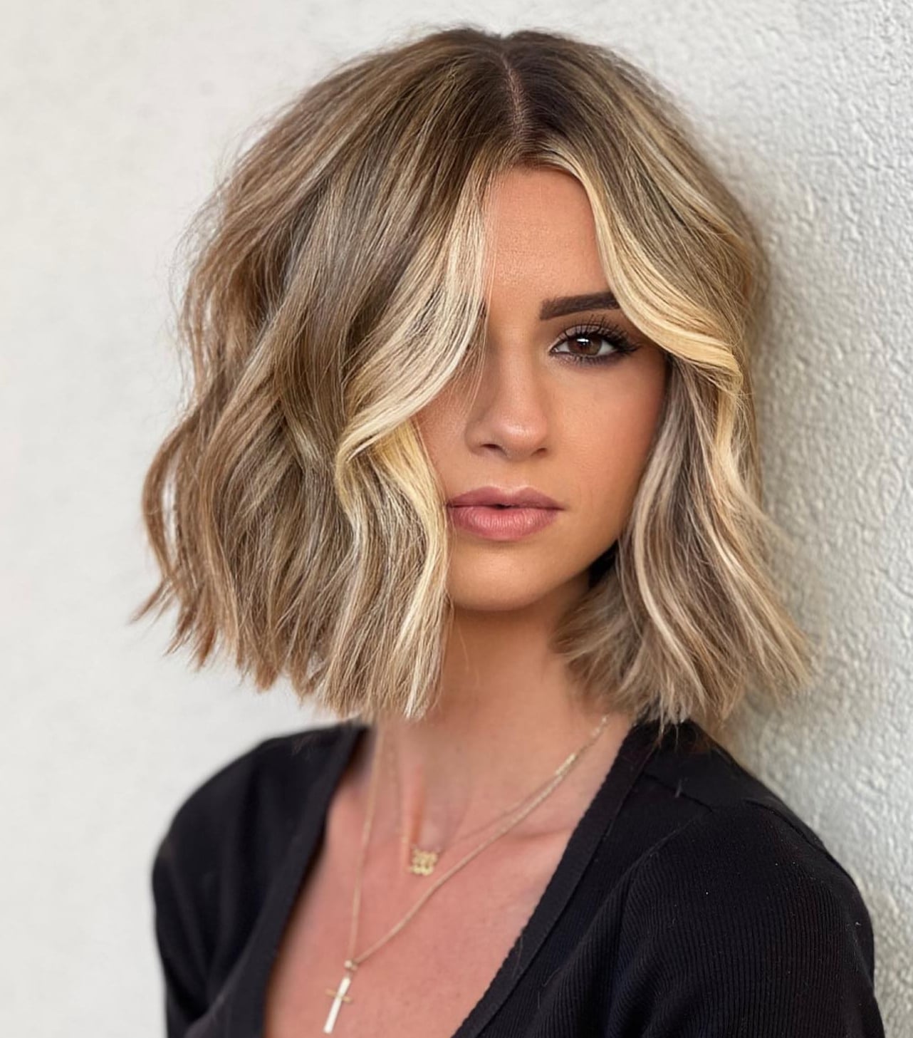 Chin Length Angled Bob With Blonde Balayage — Classy Haircuts for Round Face
