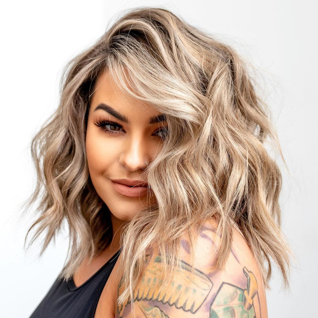 Collarbone Layers With Wispy Bangs Collarbone Layers With Wispy Bangs — Classy Hairstyles for Round Face