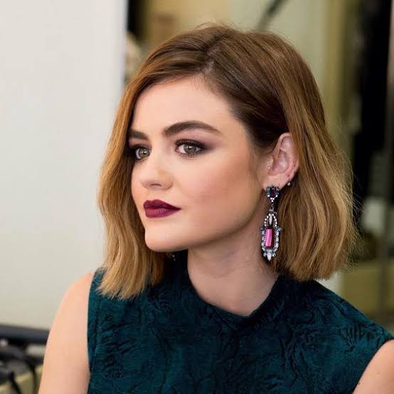 Collarbone Bob With Curtain Bangs Collarbone Bob With Curtain Bangs — Classy Hairstyles for Round Face