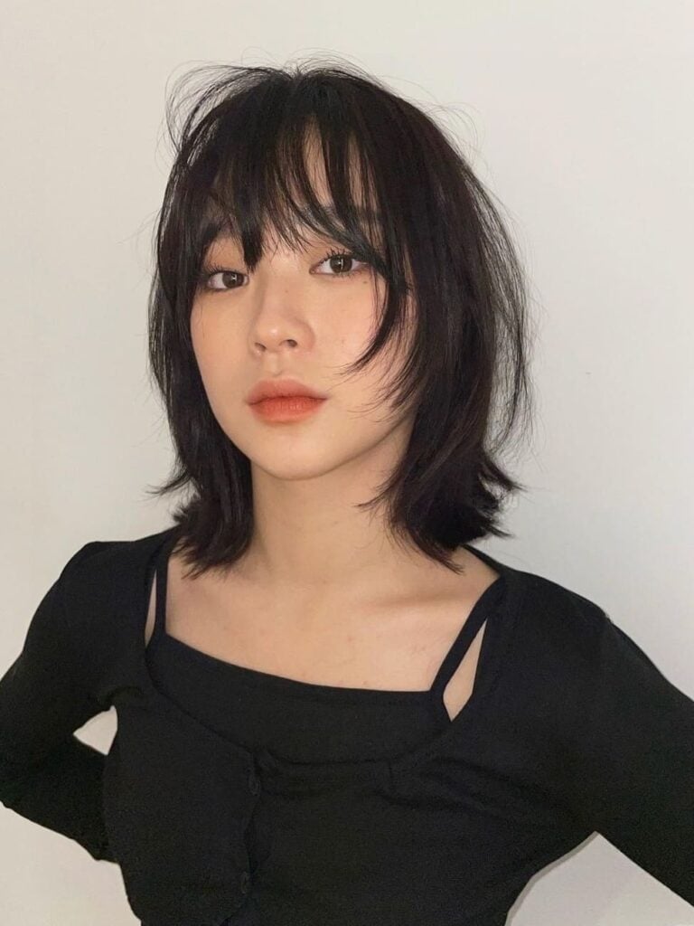 Black Thin Strap Top With Choppy Layers Black Thin Strap Top With Choppy Layers — Classy Hush Cut