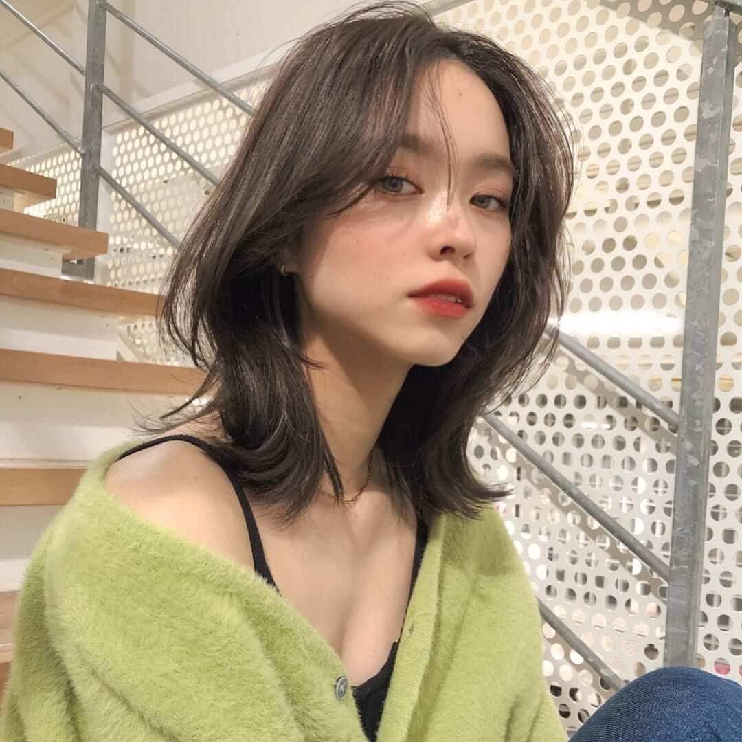 Collarbone Lob With Soft Waves Collarbone Lob With Soft Waves — Classy Japan Hairstyles