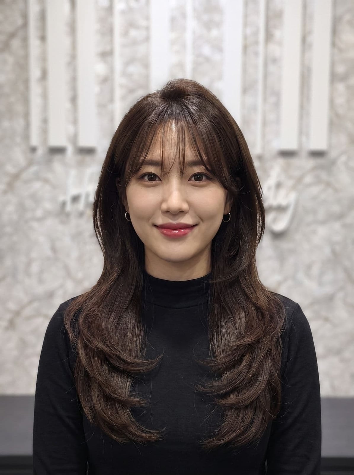 Shag Cut With Collarbone Layers Shag Cut With Collarbone Layers — Classy Korean Hair