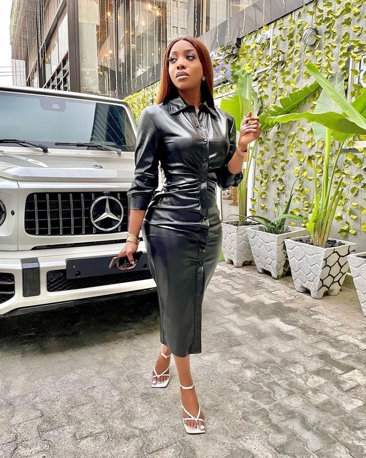 Shiny Black Leather Midi Dress Shiny Black Leather Midi Dress — Classy Leather Outfits