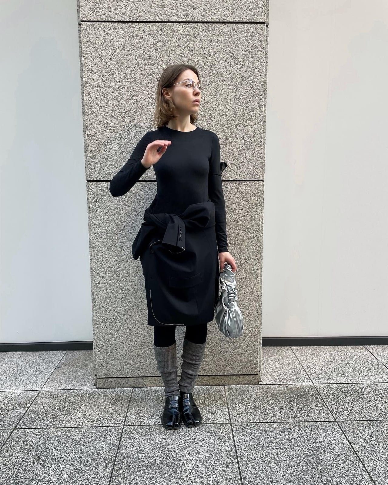 Black Skirt Overlay With Grey Leg Warmers Black Skirt Overlay With Grey Leg Warmers — Classy Leg Warmers Outfits
