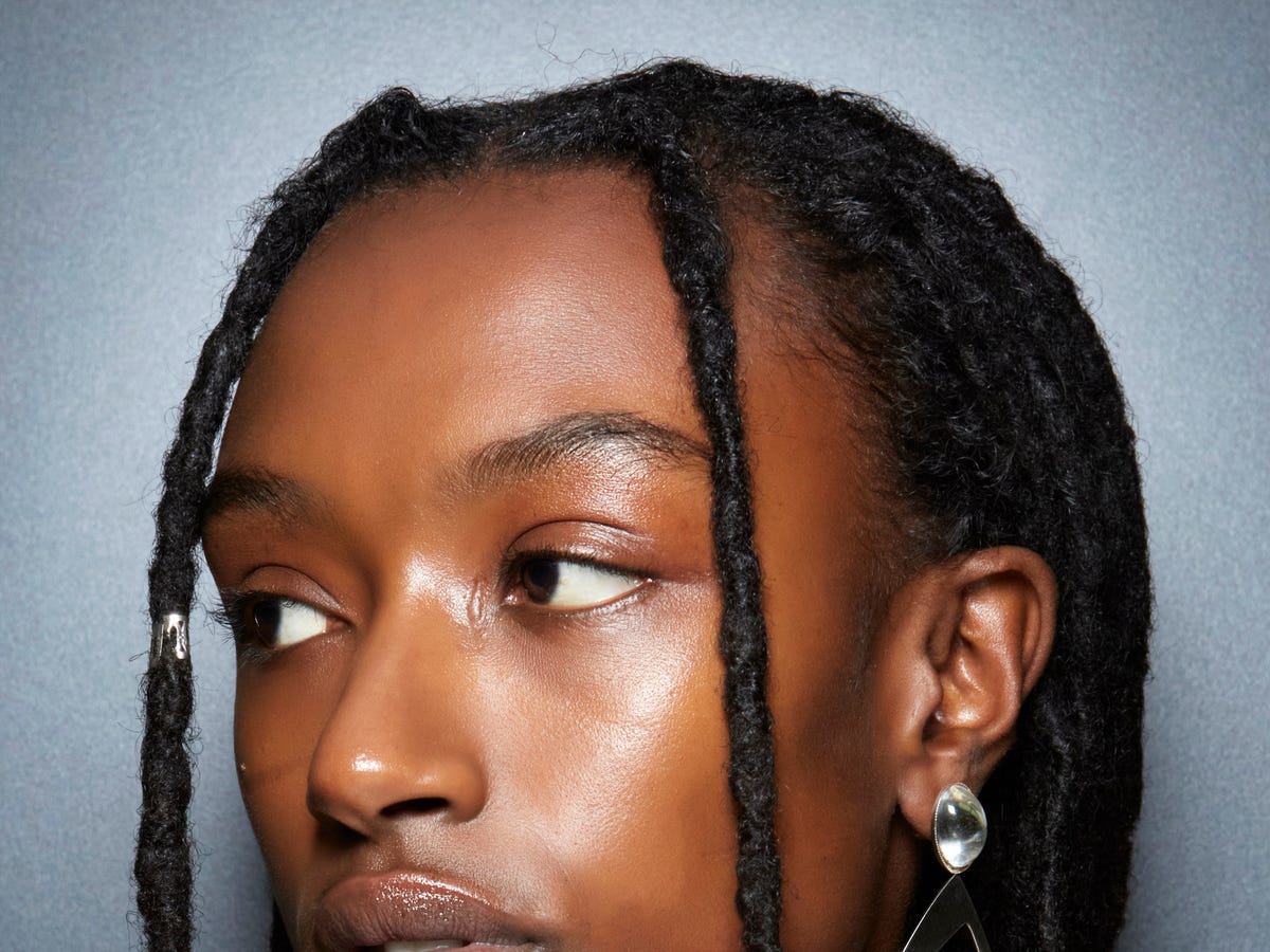 Shoulder Length Thick Black Locs Glossy, Middle — Classy Length Locs