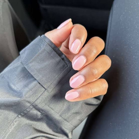 Solid Light Pink Short Oval Nails Solid Light Pink Short Oval Nails — Classy Light Nails
