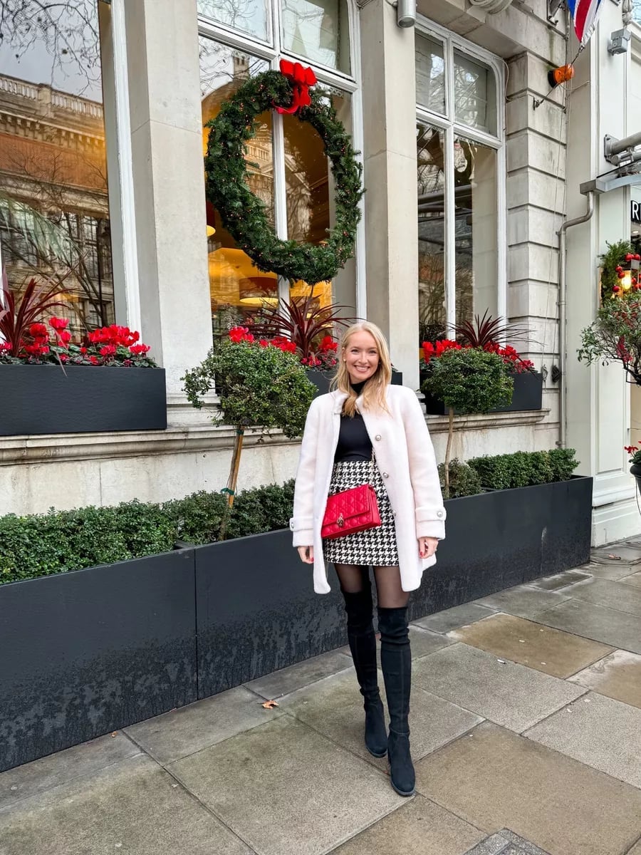 Pink Textured Coat for Festive Winter Charm Pink Textured Coat for Festive Winter Charm — Classy London Outfits