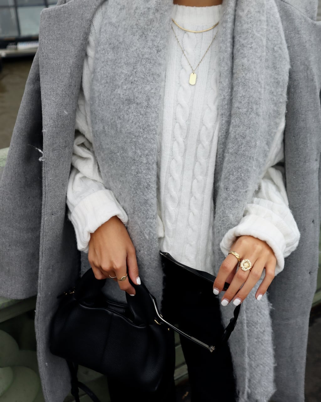 Grey Oversized Coat for Neutral Sophistication Grey Oversized Coat for Neutral Sophistication — Classy London Outfits