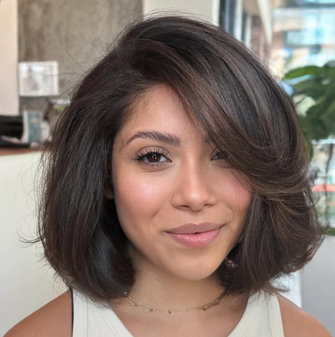 Chin Bob With Face-Framing Layers — Classy Long Bob