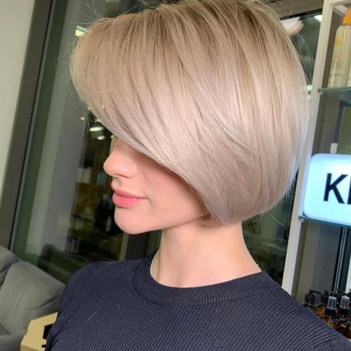 Asymmetrical Platinum Blonde Bob Asymmetrical Platinum Blonde Bob — Classy Long Bob Hairstyles