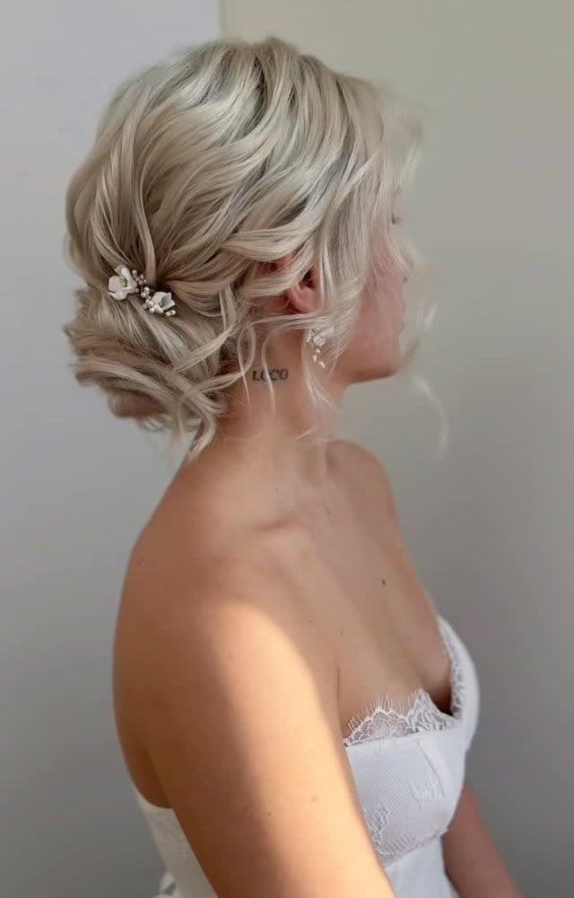 Blonde Textured Low Bun Updo Blonde Textured Low Bun Updo — Classy Low Bun Wedding Hair