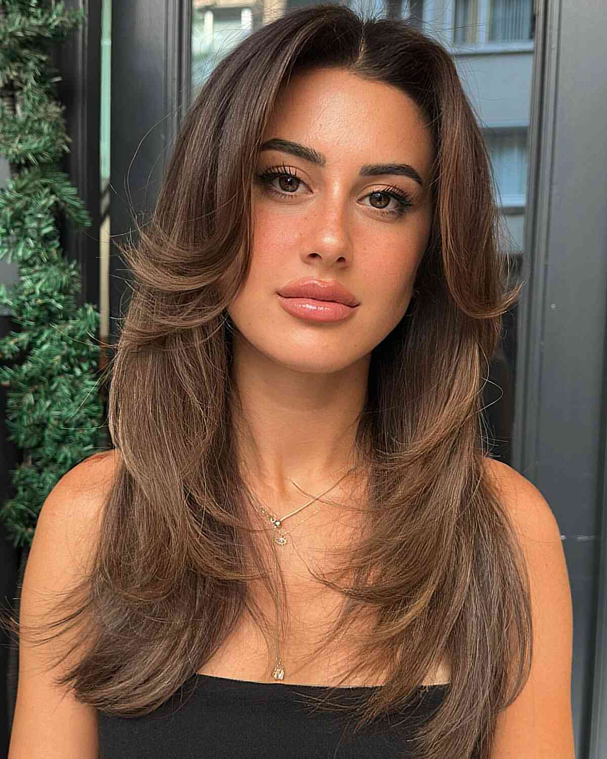 Mid-Back Layers With Face Framing Detail and Loose Waves — Classy Low Maintenance Haircuts