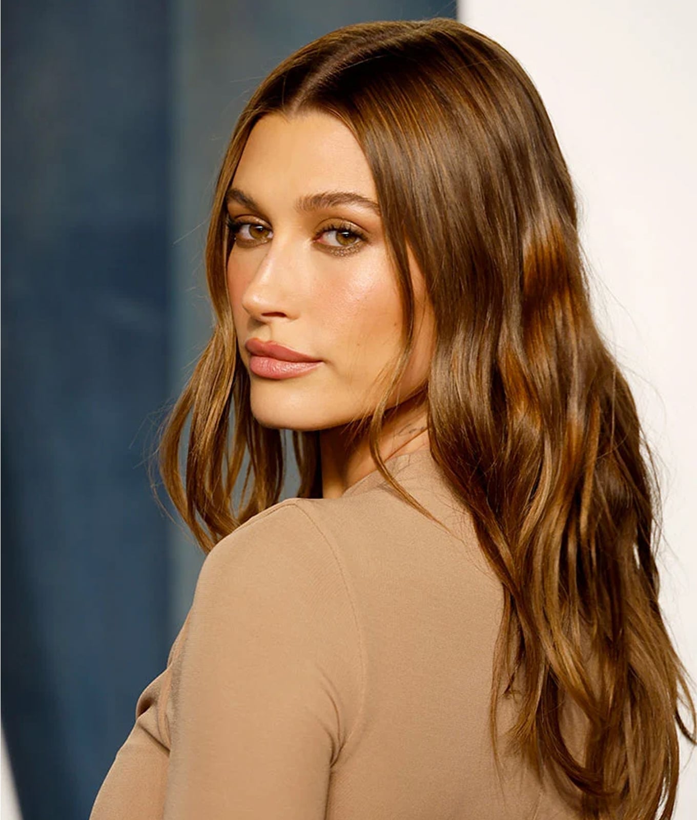Mid-Back Long Layers With Glossy Finish — Classy Low Maintenance Haircuts