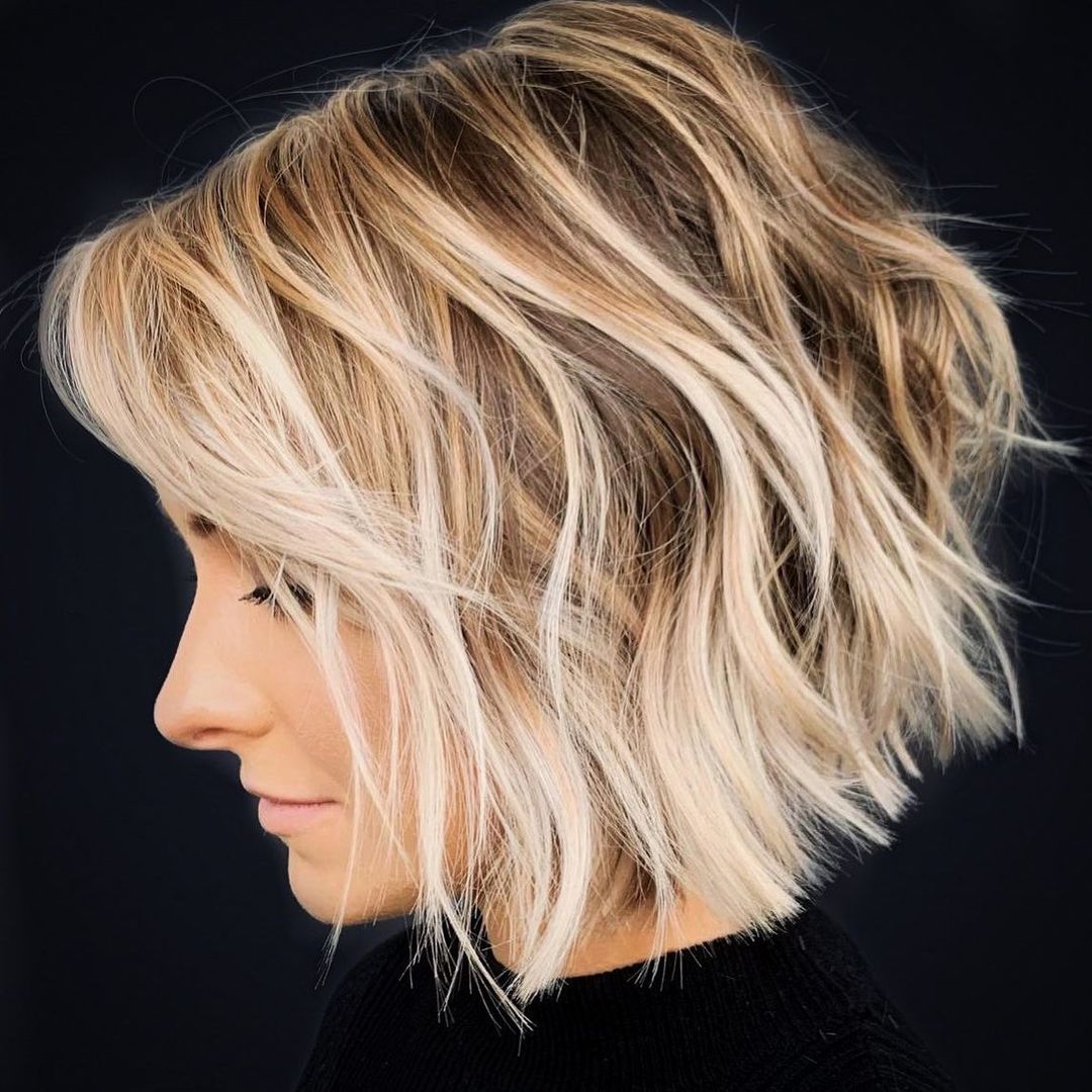 Chin Length Bob With Platinum Lowlights Chin Length Bob With Platinum Lowlights — Classy Lowlights for Blondes
