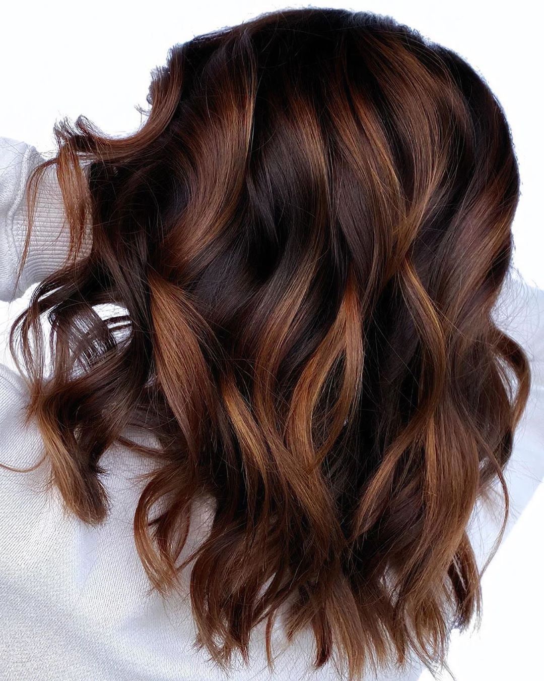 Mid-Back Dark Brown With Caramel Highlights And Root Shadow — Classy Lowlights for Brunettes