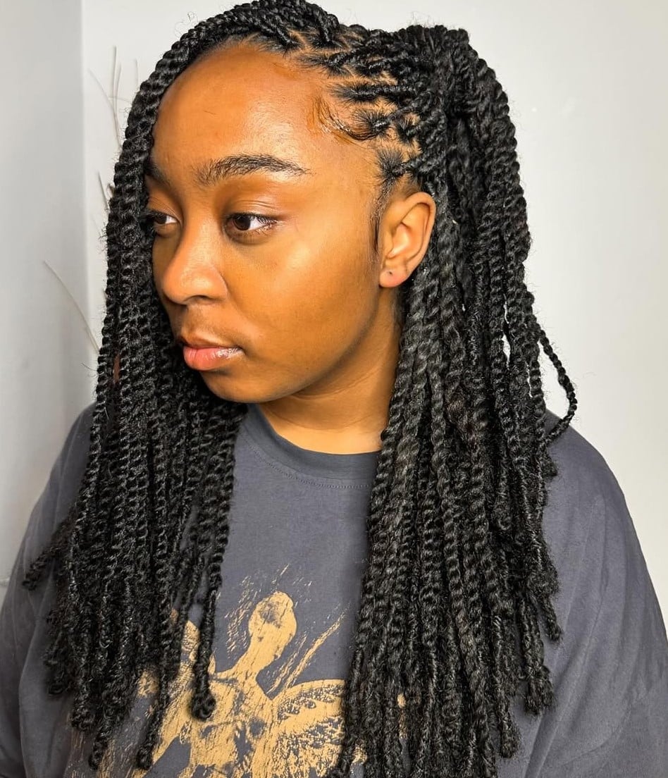 Shoulder Length Wavy Twists With Volume Shoulder Length Wavy Twists With Volume — Classy Marley Twists Hairstyles