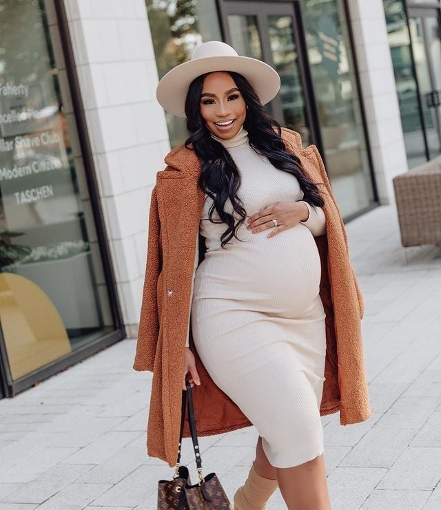 Cream Ribbed Knit Dress with Teddy Coat Cream Ribbed Knit Dress with Teddy Coat — Classy Maternity Photoshoot Outfits