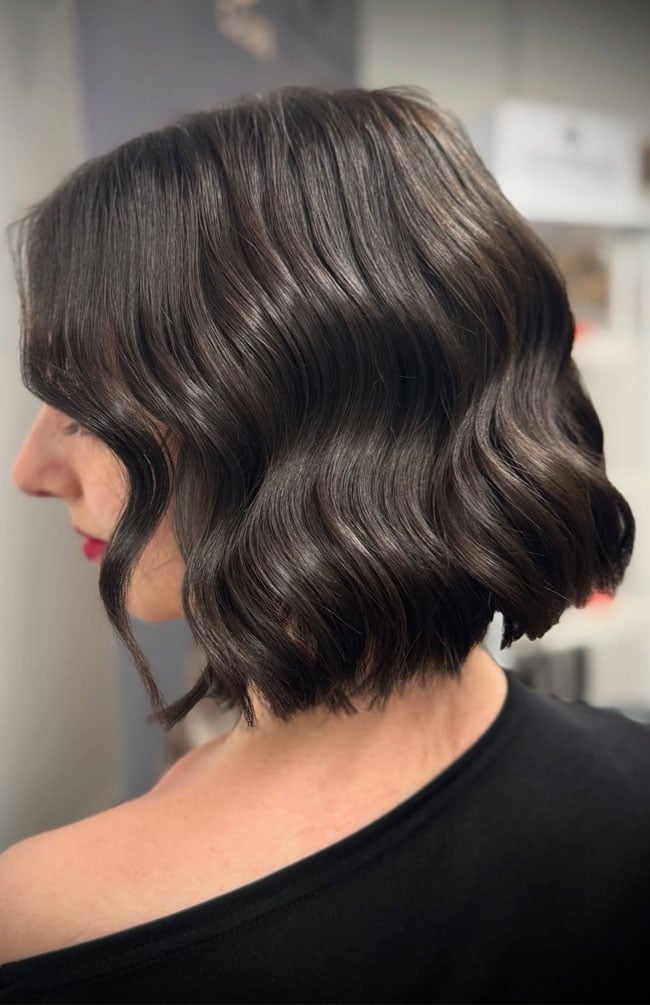 Chin Wavy Bob Dark Brown Glossy Finish — Classy Medium Bob