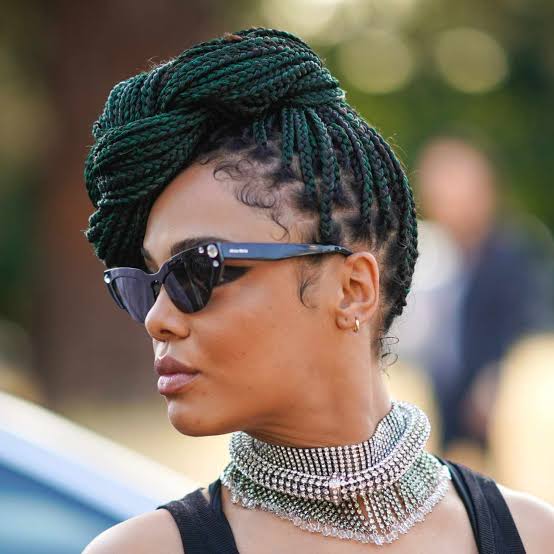 Collarbone Brown Box Braids With Beads, Straight Collarbone Brown Box Braids With Beads, Straight — Classy Medium Braids