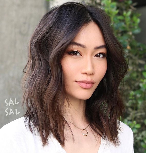 Collarbone Solid Dark Brown With Natural Waves Collarbone Solid Dark Brown With Natural Waves — Classy Mid Length Haircuts