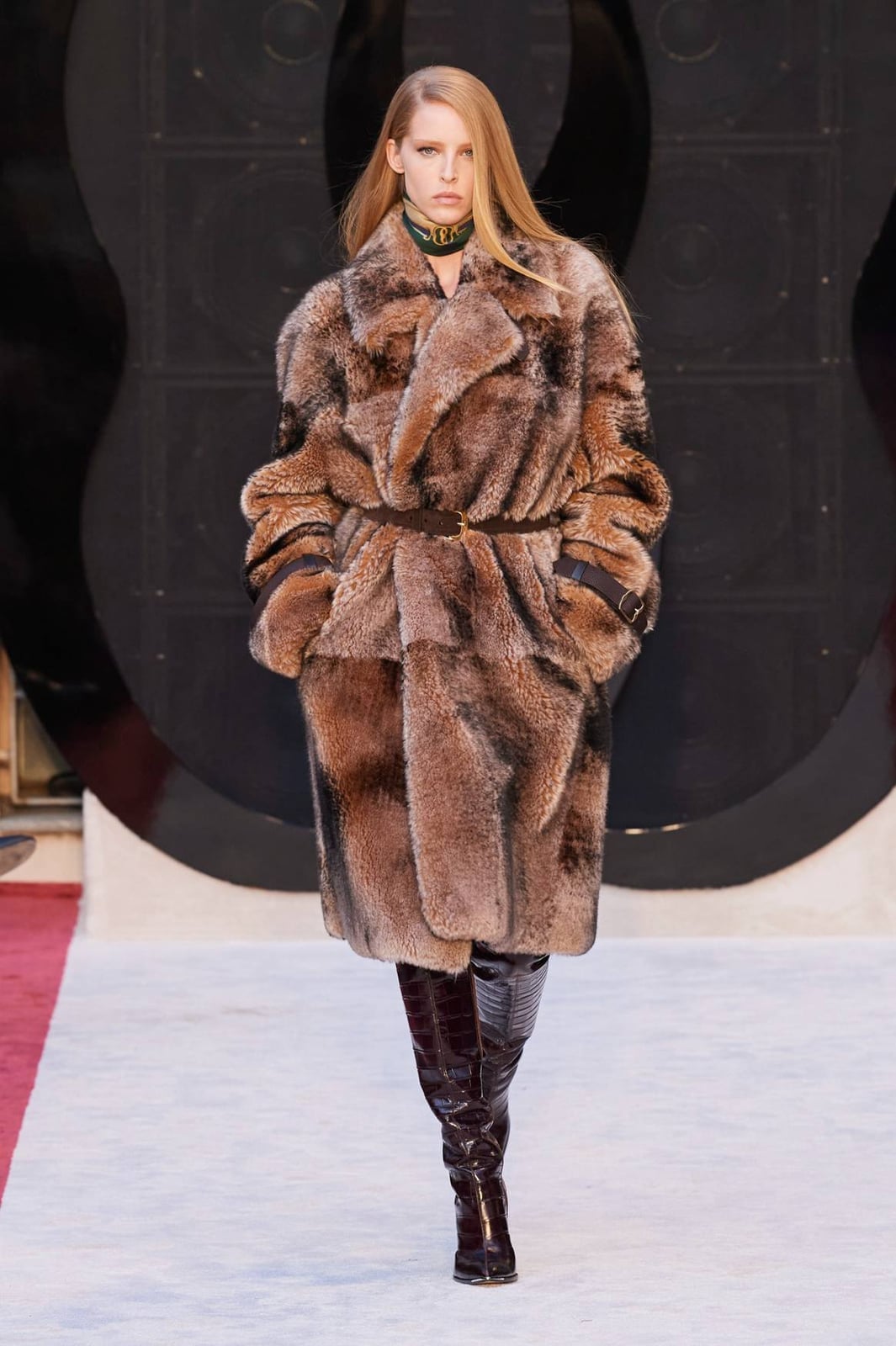 Belted Oversized Brown Faux Fur Coat Belted Oversized Brown Faux Fur Coat — Classy Mob Wife Outfits