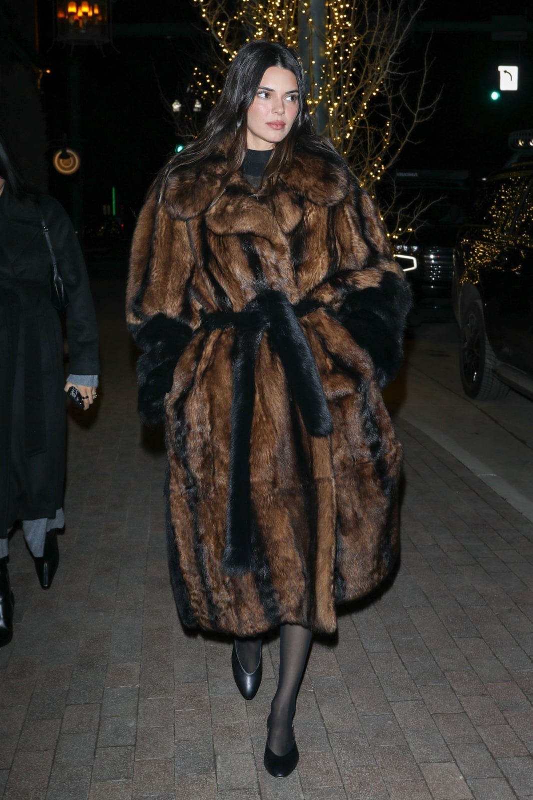 Oversized Faux Fur Coat With Ballet Flats Oversized Faux Fur Coat With Ballet Flats — Classy Mob Wife Outfits