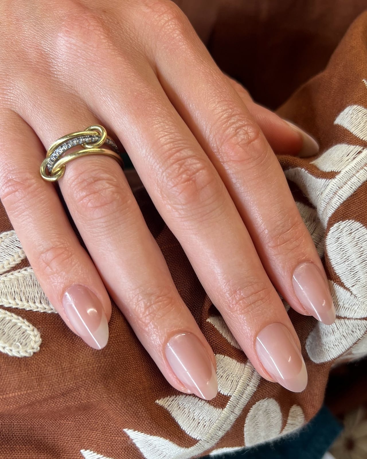 Sheer Nude Base Thin White French Tip Medium Almond Nails Sheer Nude Base Thin White French Tip Medium Almond Nails — Classy Mom Nails
